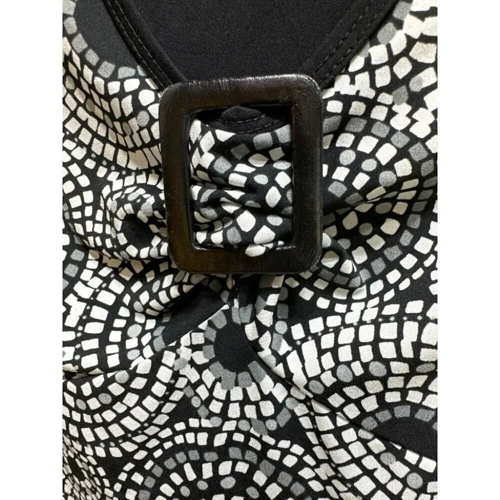 Lane Bryant Top Womens 18/20 Black White Geometric Buckle 3/4 Sleeve Blouse - Picture 2 of 5